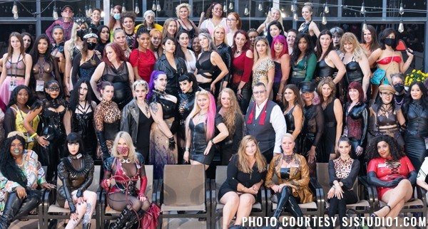 DomCon 2021 Group shot. Photo courtesy www.sjstudio1.com