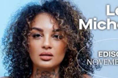 Leah Michelle Ready to Rock EXXXOTICA at Erotic Sky Mag & AltErotic Booths